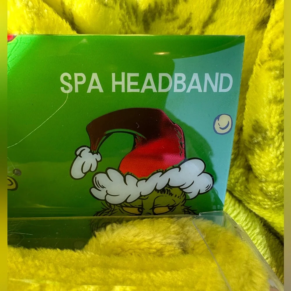 The‎ Grinch Spa Headband NWT